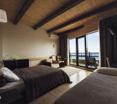 «Полулюкс» – отель Sky&Mare, Алушта. Фото №16